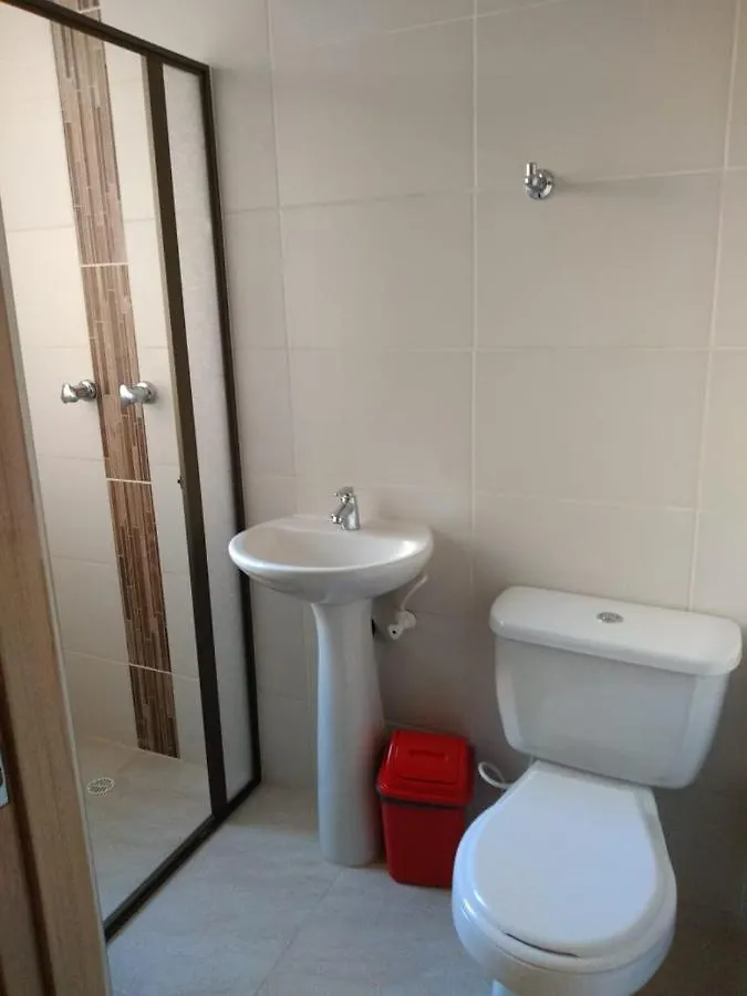 Hotel Apartaestudios Zeus 1 Medellin Colombia